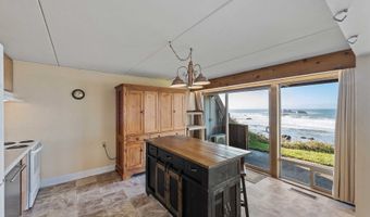 1400 BEACH LOOP Dr SW, Bandon, OR 97411