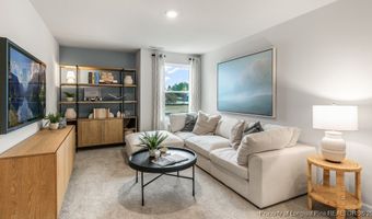 270 Maddox Dr, Aberdeen, NC 28315