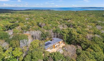 16 Arbor Path, Amagansett, NY 11930