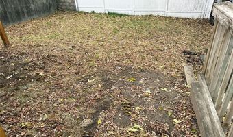 121 Hillwood St, Cranston, RI 02920