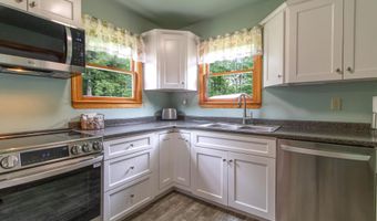 4783 Hinman Settler Rd, Brownington, VT 05860
