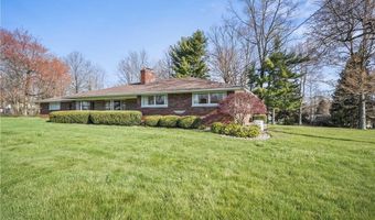 1110 Wilshire Dr, Youngstown, OH 44511