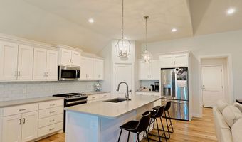 5733 Legacy Dr, Abilene, TX 79606