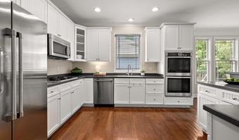 11635 MAID AT ARMS Ln, Berlin, MD 21811