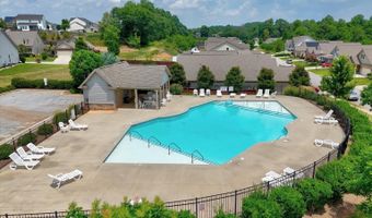 845 Deepwood Ct, Boiling Springs, SC 29316