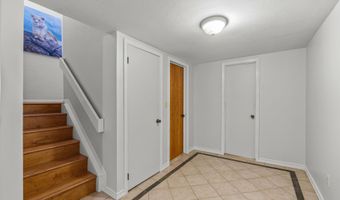 2050 Chalmers Dr, Ann Arbor, MI 48104