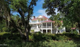 1 Bennett Point Dr A, Beaufort, SC 29907