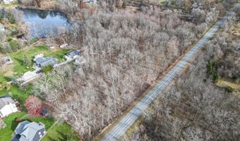 6769 Summerhill Dr SE, Alto, MI 49302