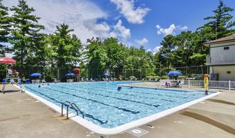 3808 JOSHUA Pl 44B, Alexandria, VA 22309