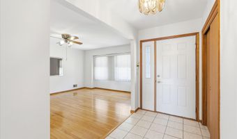 60 Pelican Dr, Bayville, NJ 08721