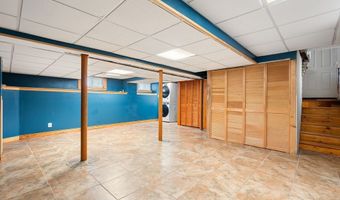 12 Hopewell Rd, Boston, MA 02136