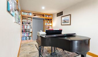 374 UPPER RIDGE Rd, Alpine, WY 83128