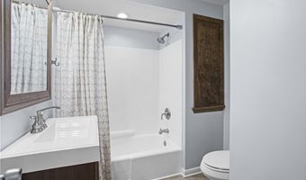 1498 Parkview Dr, Allison Park, PA 15101