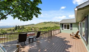 2140 N Valley View Rd, Ashland, OR 97520