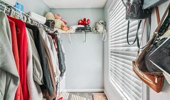 5703 Newnan Cir, Austell, GA 30106