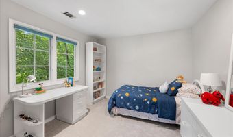 9600 EAGLE RIDGE Dr, Bethesda, MD 20817