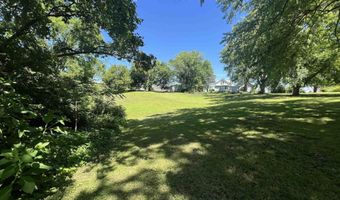 502 W Main St, Agency, IA 52530