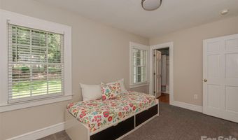 1323 Goodwin Ave, Charlotte, NC 28205