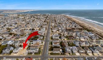 23 W 23rd St, Avalon, NJ 08202