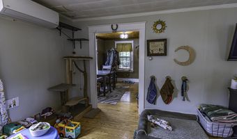 172 Fern St, Bangor, ME 04401