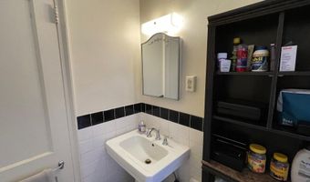 1010 25TH St NW 204, Washington, DC 20037