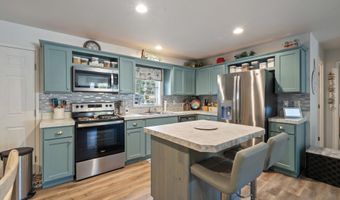 9554 5TH St, Bay City, OR 97107