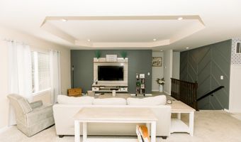 9739 Sweetwater Ln, Alexandria, KY 41001