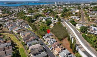 99-760 Holoai St, Aiea, HI 96701