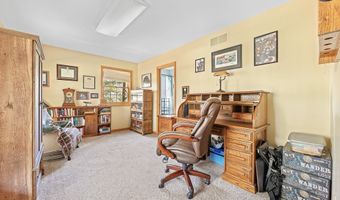 853 Fairway Dr, Alliance, OH 44601