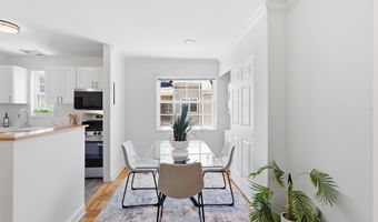 1608 W ABINGDON Dr 302, Alexandria, VA 22314