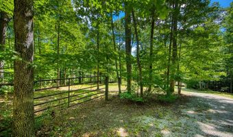 414 Fletcher Branch Loop, Allardt, TN 38504