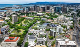747 Kinau St DH21, Honolulu, HI 96813