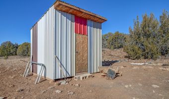 10777 Raging Crab Rd, Ash Fork, AZ 86320