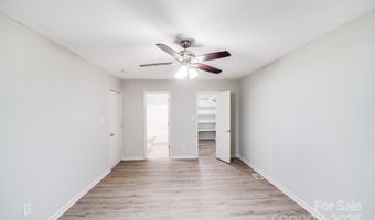 12031 Rock Canyon Dr, Charlotte, NC 28226