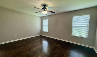 1148 Meadows Dr, Benton, AR 72019