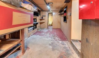 9 E 15TH St, Bayonne, NJ 07002