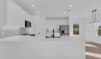 6210 Mesquite Tree St, Alvarado, TX 76009