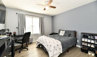 1174 Red Dunes Run, Avon, IN 46123