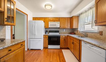 4 HAWKINS Ct, Bear, DE 19701