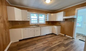 140 S Dunn St, Angier, NC 27501