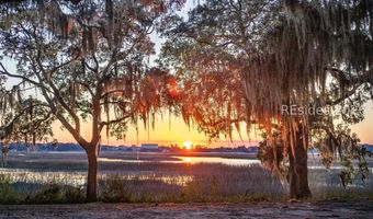 211 Harborview Dr, Beaufort, SC 29907