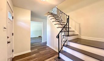 504 HEMINGWAY Dr, Hockessin, DE 19707