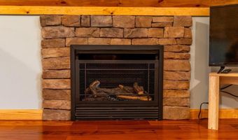 504 DAKOTA Rd, Baker, WV 26801