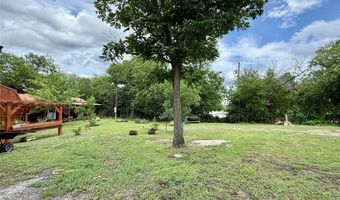 603 N Mesquite St, Hico, TX 76457