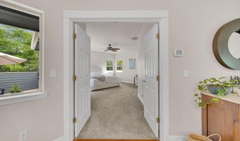 520 NW Divot Dr, Bend, OR 97703