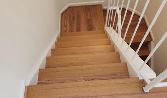 10456 PARTHENON Ct 10456, Bethesda, MD 20817