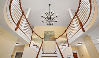 22 Elizabeth Way, Bedford, NH 03110