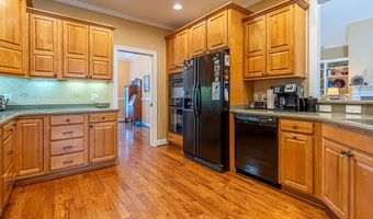 21030 Skyward Dr, Abingdon, VA 24211