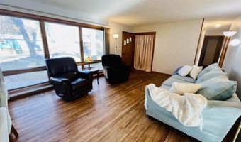 117 Elizabeth Dr, Aberdeen, SD 57401