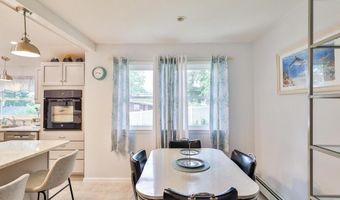 2487 S 6TH St, Allentown, PA 18103
